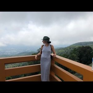 Meet your Posher, Becky